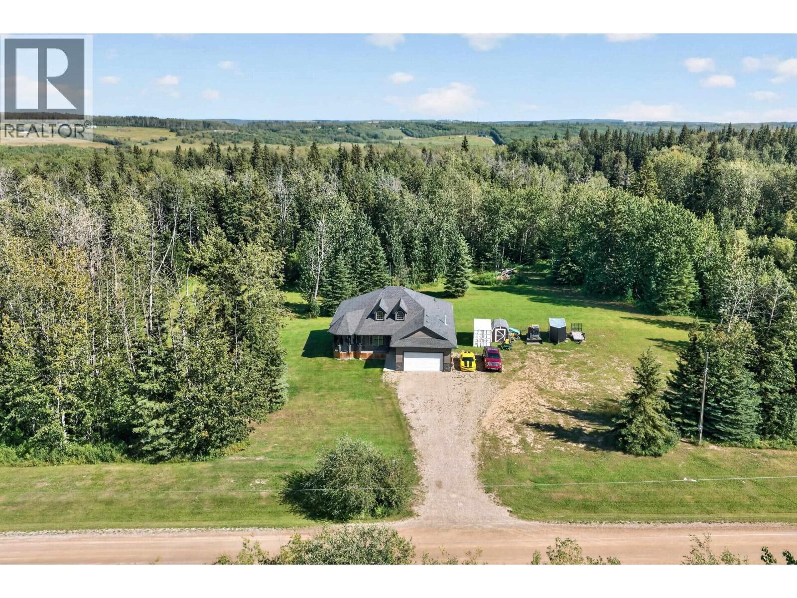 Photo de la propriété:  13537 281 Road  BC V1J 8J4 