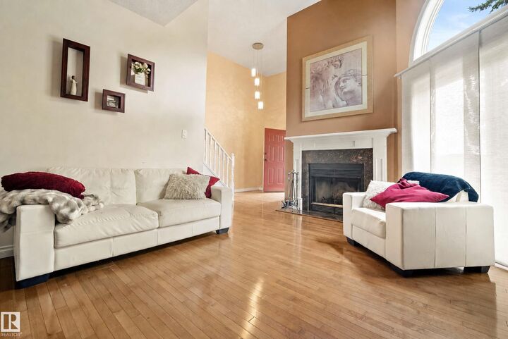3811 85 Street NW 25 — photo 1