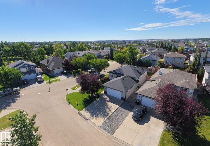 Property Photo: 25 Wilkinson Place AB T9E 8N1