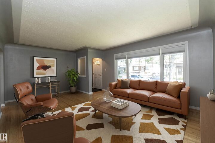 Property Photo:  12322 94 Street NW  AB T5G 1K3 