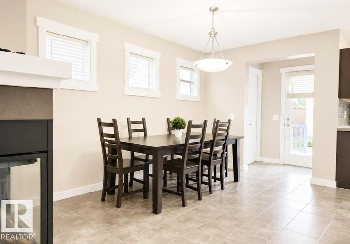 Property Photo: 5135 1A Avenue SW AB T6X 0X3