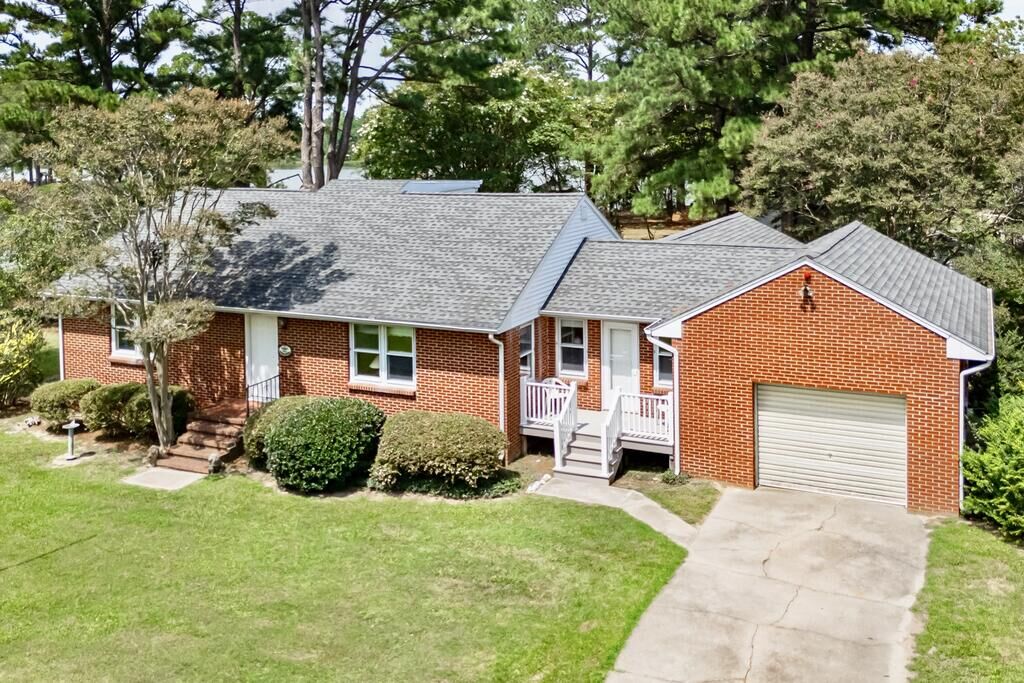 Property Photo:  14329 Westwind Dr  VA 23417 
