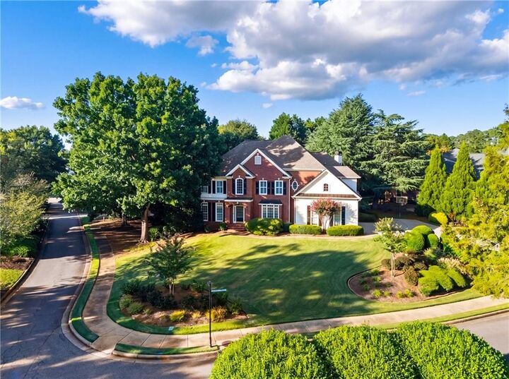 Property Photo: 5005 Rosedown Place GA 30076