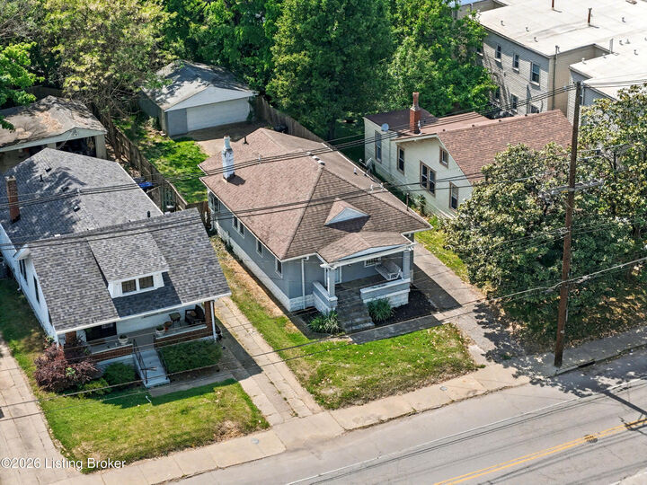 Property Photo:  1104 Barret Ave  KY 40204 