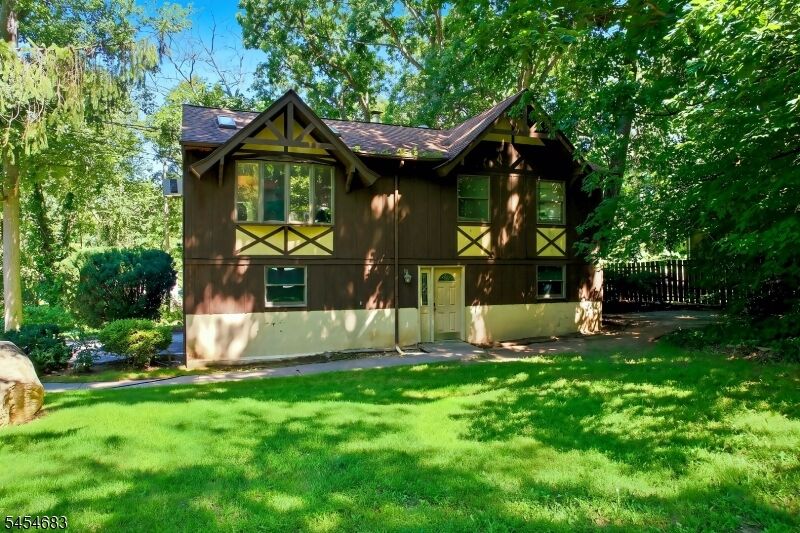 Property Photo: 20 Waterloo Rd NJ 07874