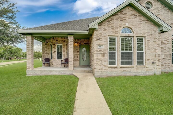 Property Photo: 131 Silverbell Circle TX 77566