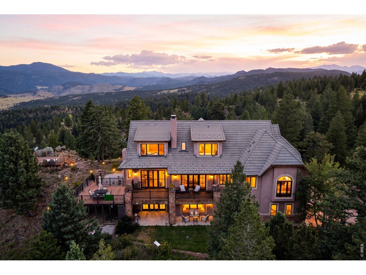 Property Photo:  2717 Bison Dr  CO 80302 