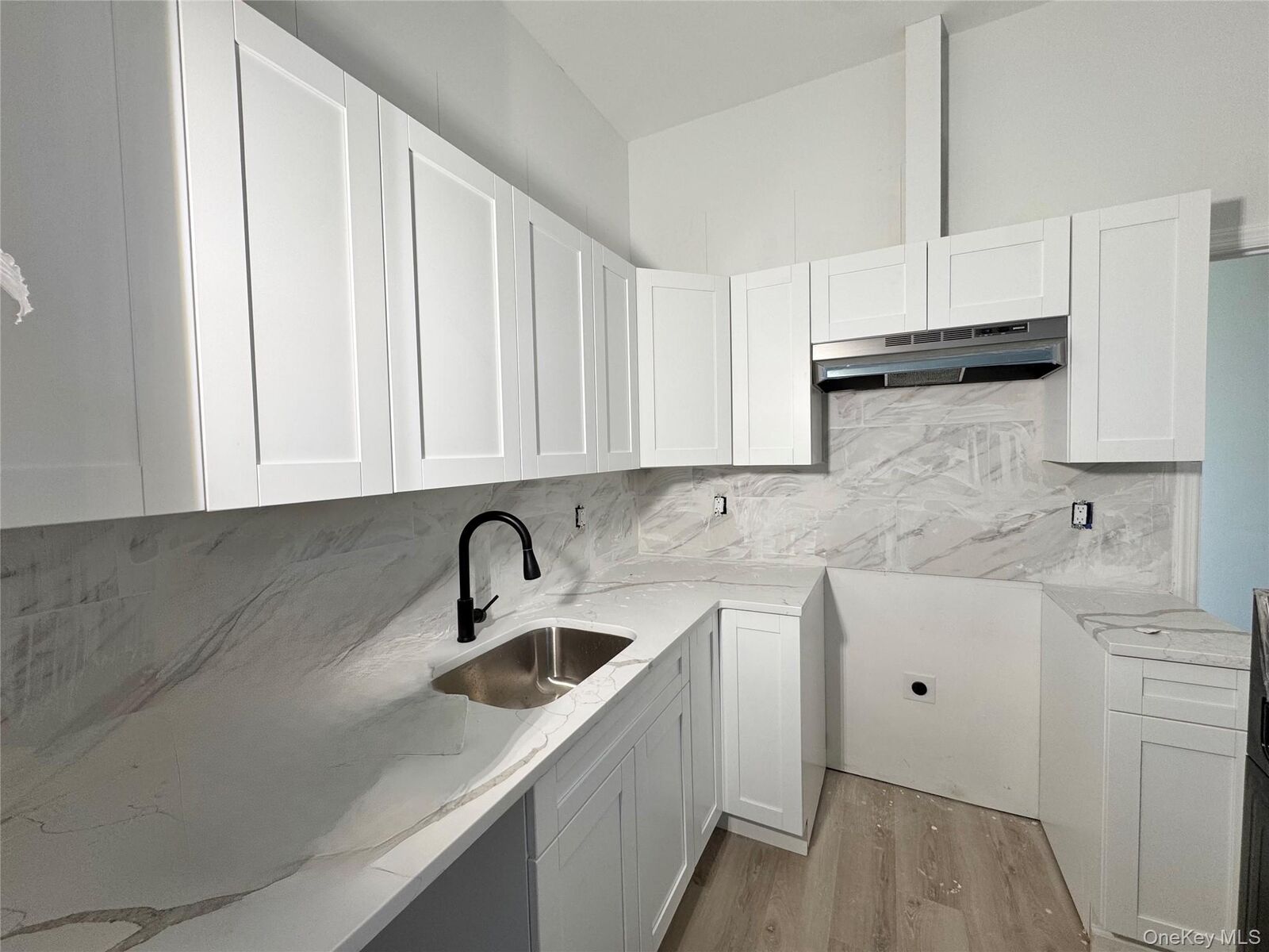 Property Photo:  1 Depot Square 102  NY 10562 