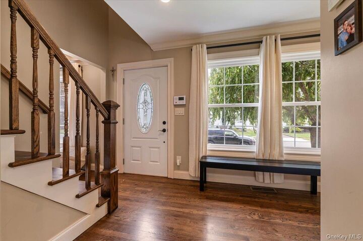 Property Photo:  23 Cambridge Avenue  NY 11714 