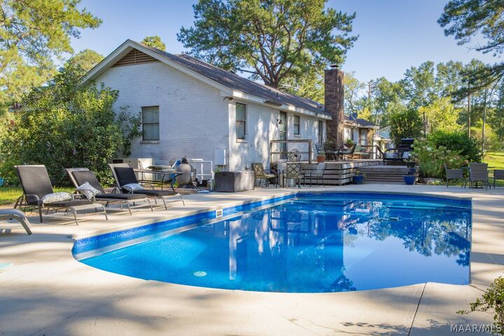 Property Photo:  3209 Pettus Road  AL 36043 