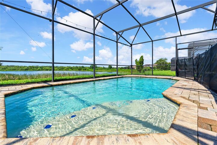 Property Photo:  179 Mitchells Manor  FL 33844 