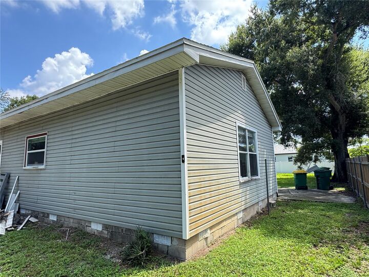 Property Photo: 5241 67th Street N FL 33709