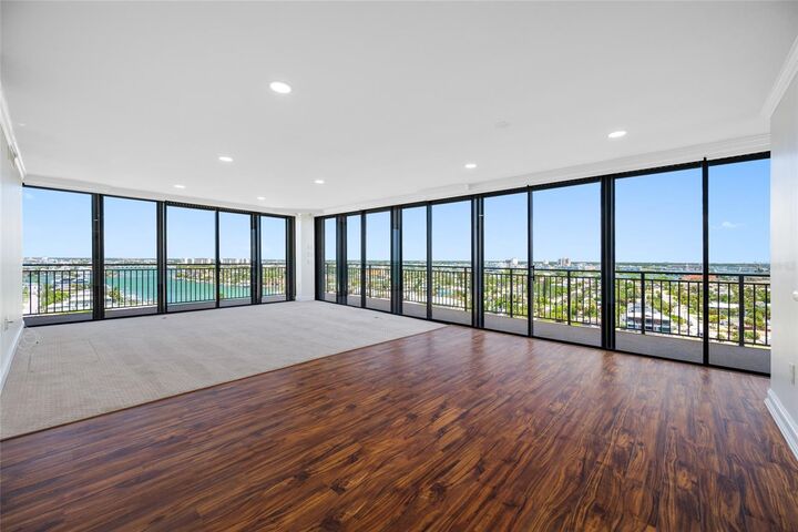 Property Photo:  7600 Bayshore Drive 1206  FL 33706 