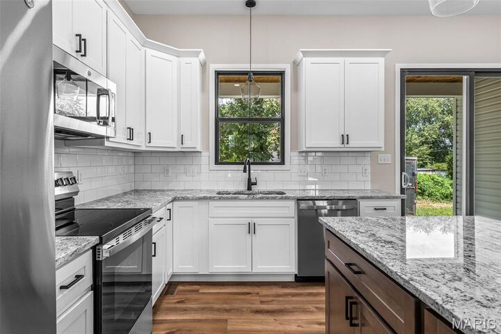 Property Photo:  203 Patterson Street  MO 63640 