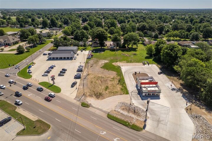 Property Photo: 808 S Main Street MO 63801
