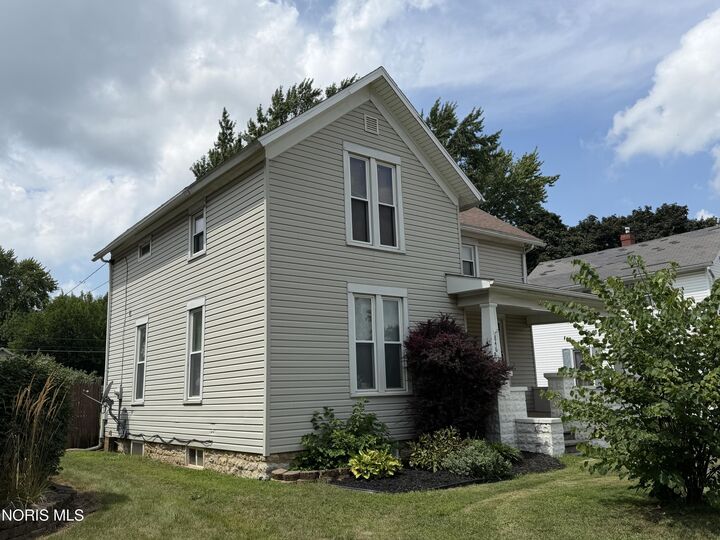 Property Photo:  846 Park Street  OH 45840 