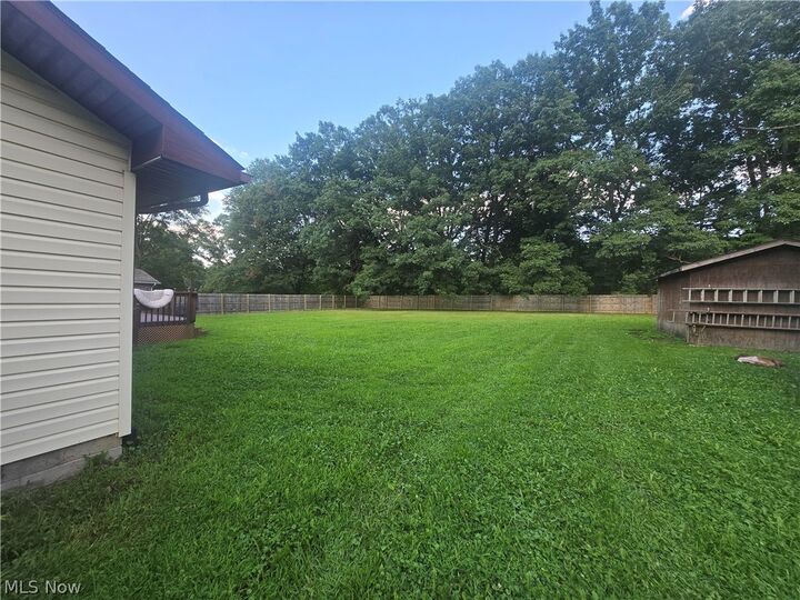 Property Photo: 1185 Ellsworth Bailey Road SW OH 44481