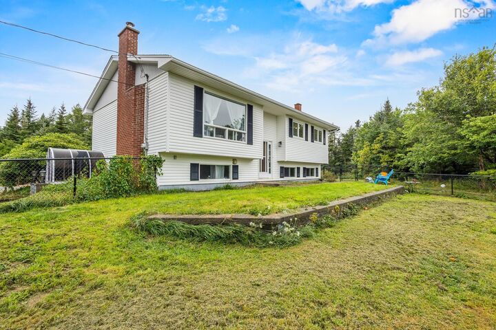 Property Photo: 20 Causeway Road NS B0J 2L0