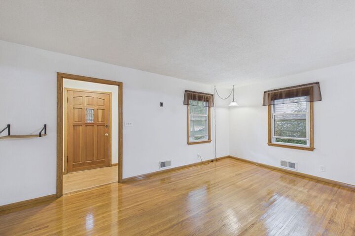 Property Photo: 1853 Taylor Avenue MN 55104