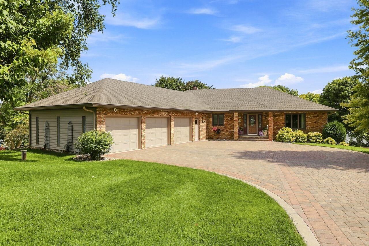 Property Photo:  5987 24th Street NE  MN 56201 