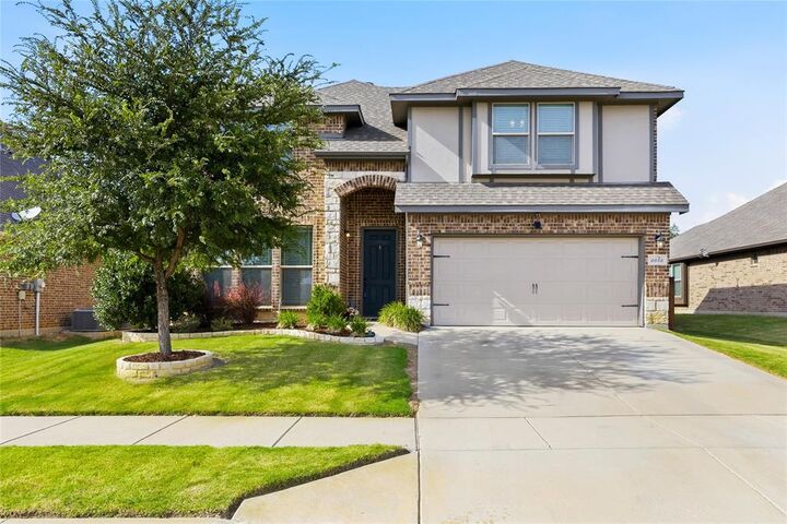 Property Photo: 6016 Dunnlevy Drive TX 76179