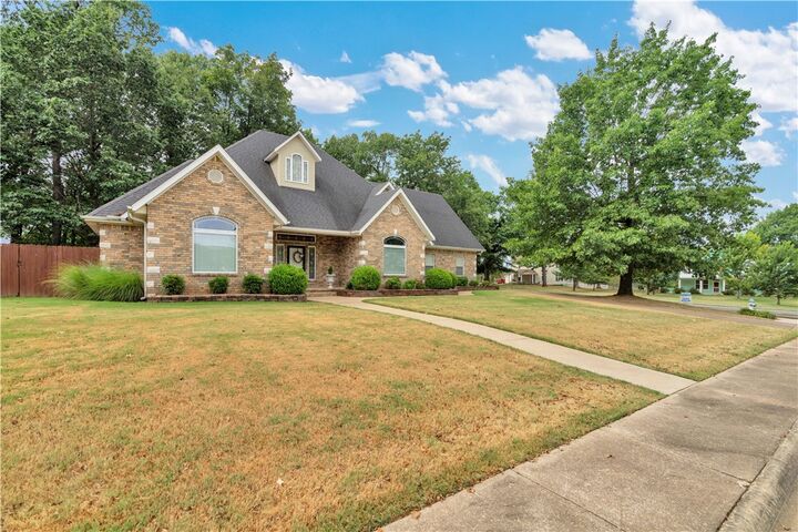 Property Photo: 611 Shady Acres Lane AR 72753