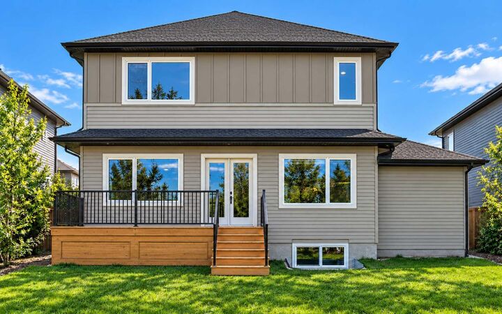 Property Photo:  145 Topaz Place  AB T4C 3P1 