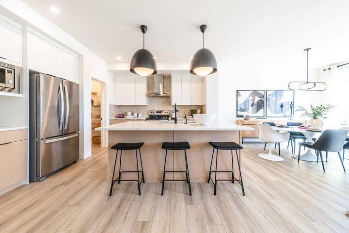 Property Photo:  381 Sora Park SE  AB T3S 1C4 