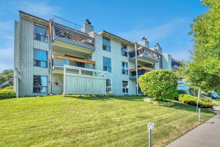 10120 Brookpark Boulevard SW 111 — photo 1