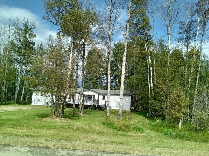 Property Photo:  6 Second Avenue SW  AB T0G 1J0 