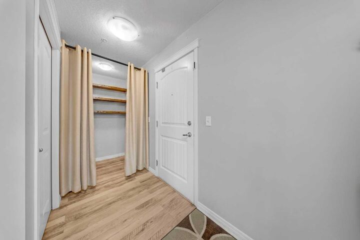 Property Photo: 10 Country Village Park 3206 AB T3K 0W5