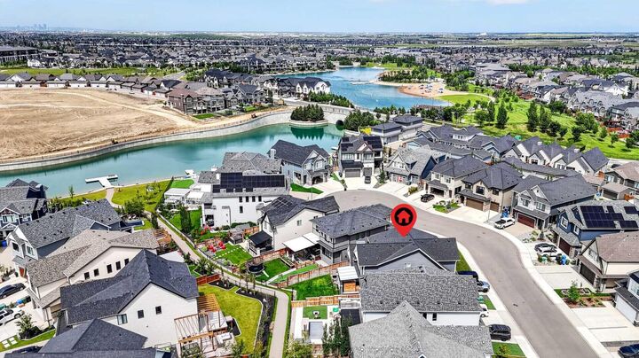 Property Photo: 147 Marina Landing SE AB T3M 2B5