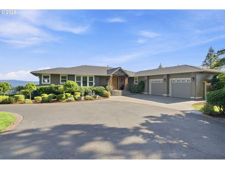 Property Photo: 1929 N 10th St WA 98671