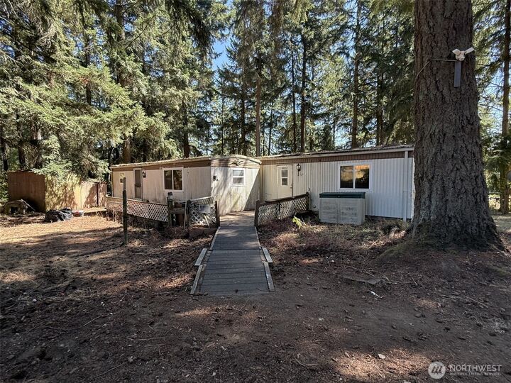 Property Photo:  32217  65th Avenue Ct SW  WA 98580 