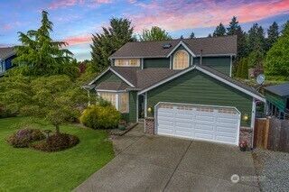 Property Photo:  11720  261st Avenue Ct E  WA 98321 