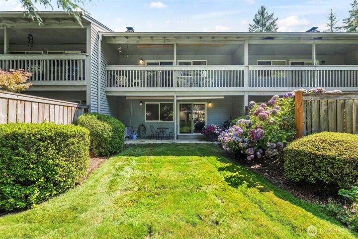 Property Photo:  5527  Bridgeport Way W C  WA 98467 