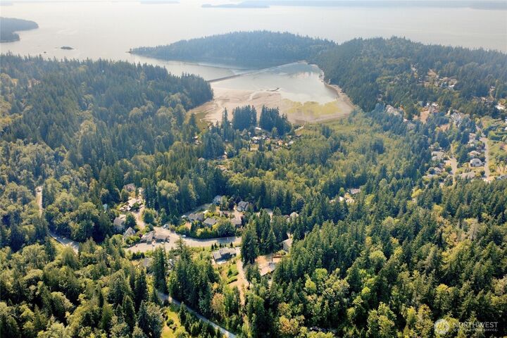 Property Photo:  685 N Chuckanut Drive  WA 98229 