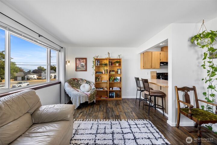 Property Photo: 903 27th Street 2 WA 98221