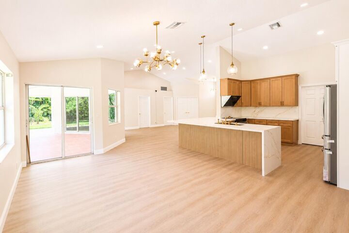 Property Photo: 16613 61st Place N FL 33470
