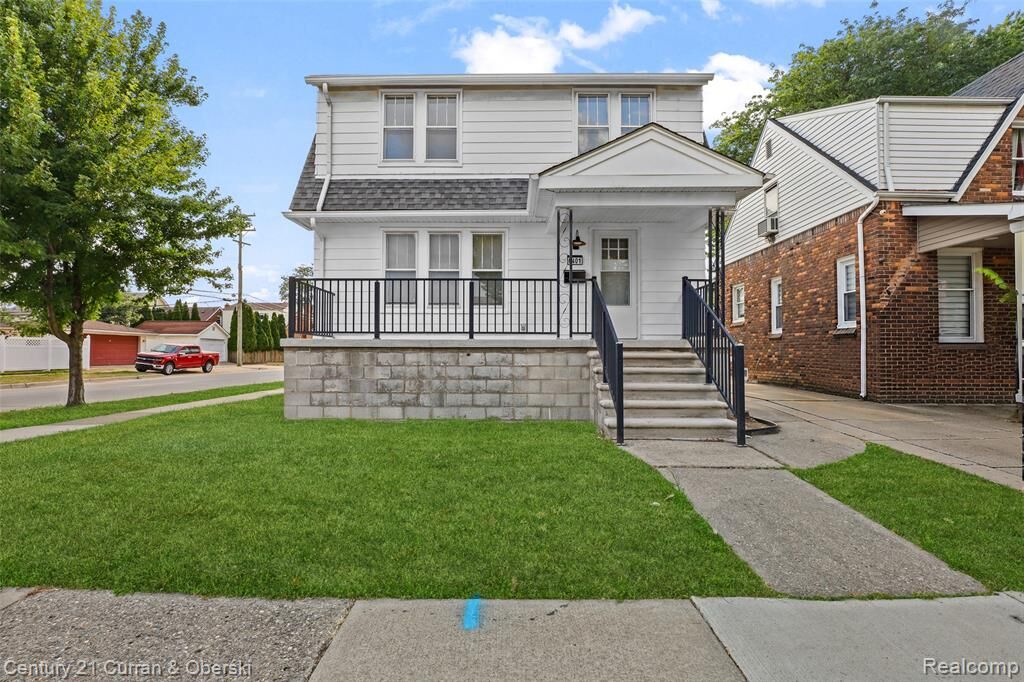Property Photo:  6401 Payne Avenue  MI 48126 
