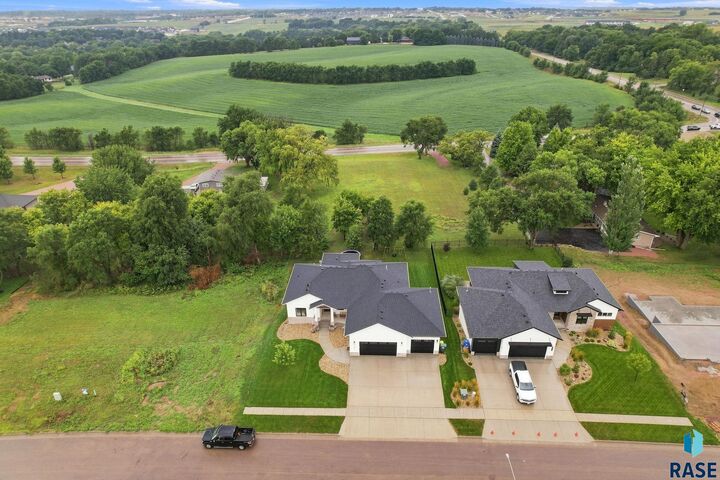 Property Photo:  8032 E Norway Pine Trl  SD 57110 