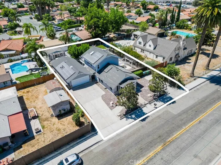 Property Photo:  41713 Mayberry Ave  CA 92544 