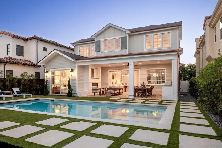 Property Photo:  711 H Ave  CA 92118 