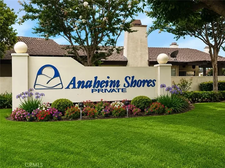 Property Photo:  1194 N Leeward  CA 92801 