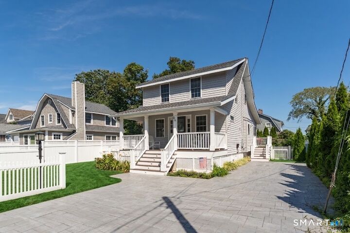 Property Photo:  99 East Wharf Road  CT 06443 