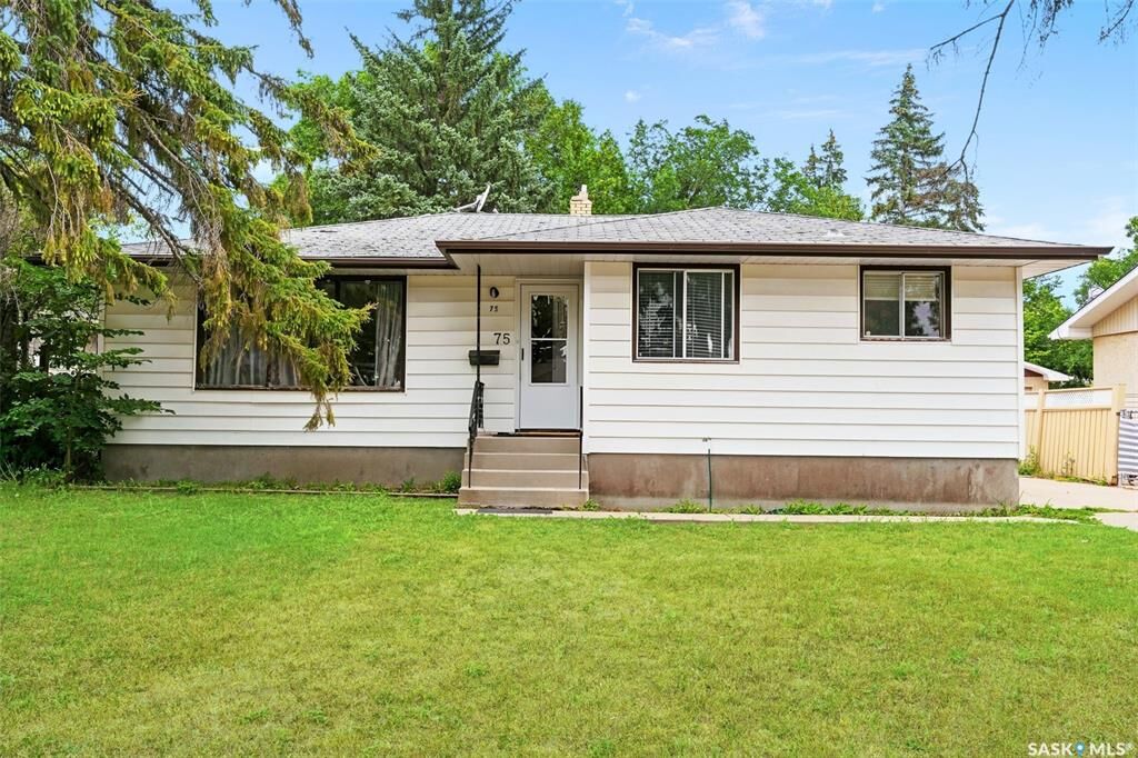 Property Photo:  75 Cannon Street  SK S4N 1L9 