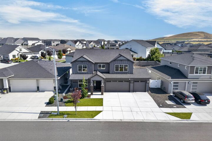 Property Photo:  4689 White Drive  WA 99352 