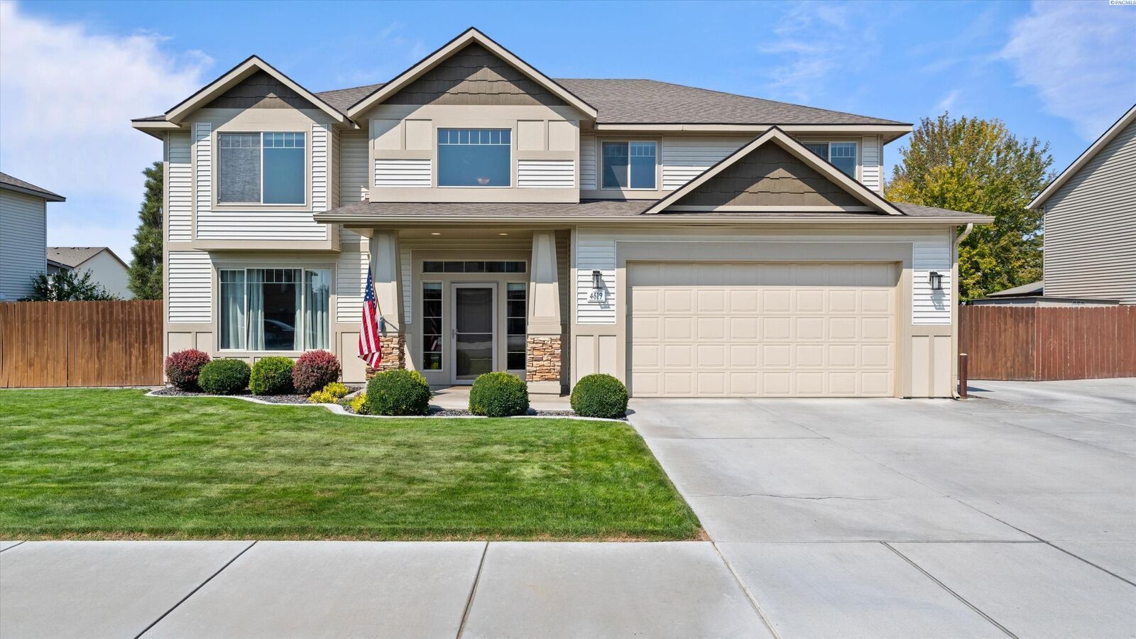 Property Photo:  4619 NW Commons Dr.  WA 99301 