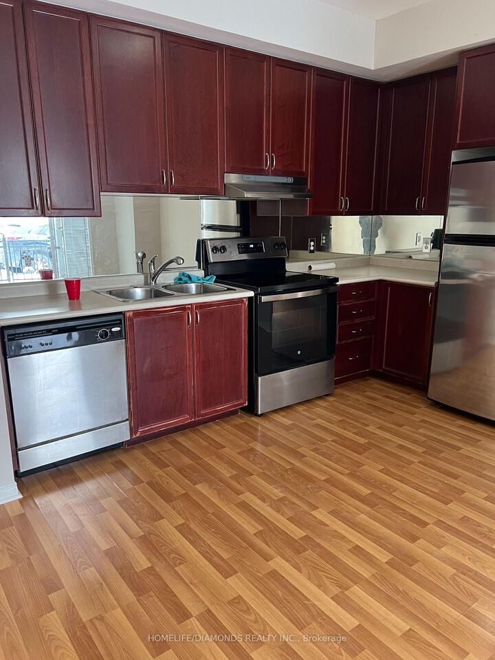 Property Photo:  60 Fairwood Circle 149  ON L6R 0Y6 