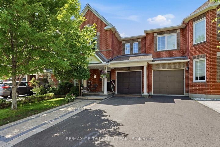 Property Photo:  64 Collington Street  ON K2G 6X3 